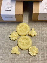 Organic Beeswax Melts (6-Piece Set) – Hand-Poured Natural Wax Melts